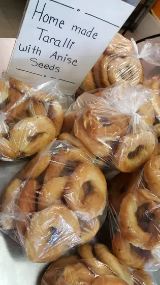 Bags of homemade taralli with anise seeds